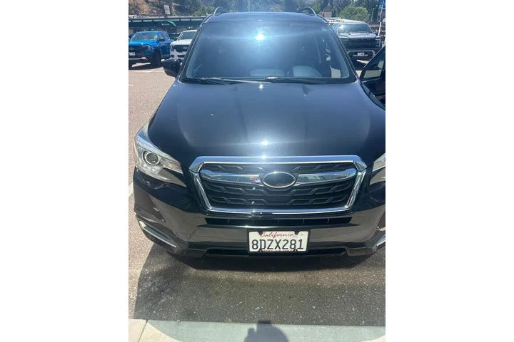 $21800 : Subaru Forester 2018 AWD 2.5 image 1