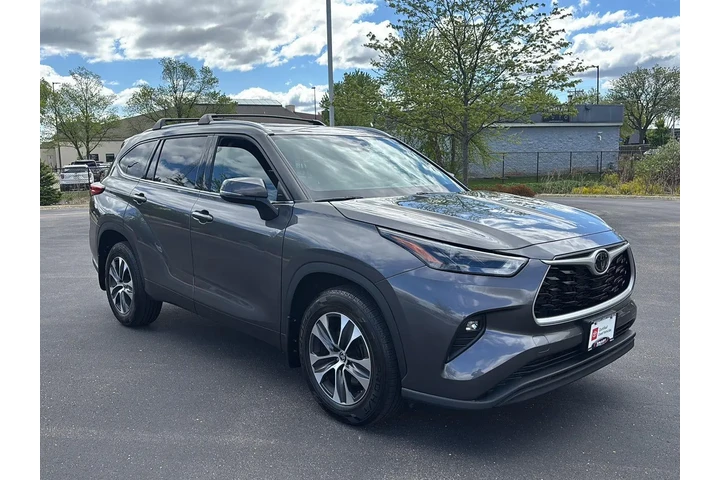 $40299 : 2022 Highlander XLE image 8