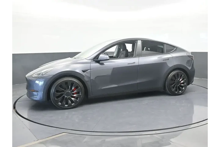 $27991 : Tesla Model Y 2022 AWD Perfo image 2