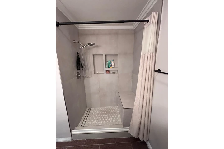 $2650 : CASA MODERNA EN RENTA image 7