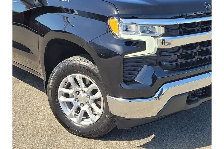 $35700 : Chevrolet Silverado 1500 202 image 9