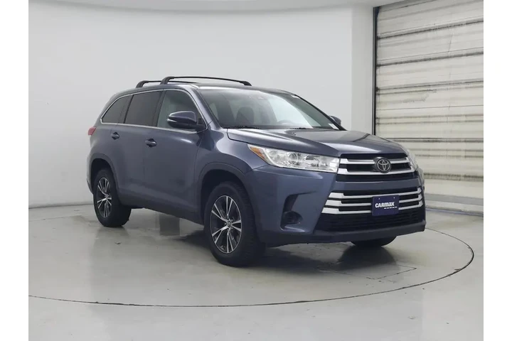 $22998 : Toyota Highlander 2019 LE 4d image 1