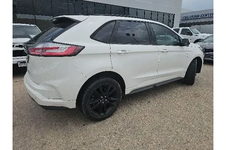$24993 : Ford Edge 2022 AWD ST-Line 4 image 2