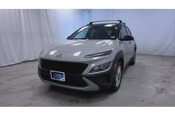 $23695 : Hyundai KONA 2023 AWD SEL 4d image 2