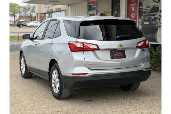$20999 : 2020 Equinox LS image 7