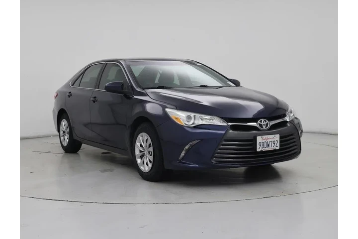 $17998 : Toyota Camry 2017 LE 4dr Sed image 1