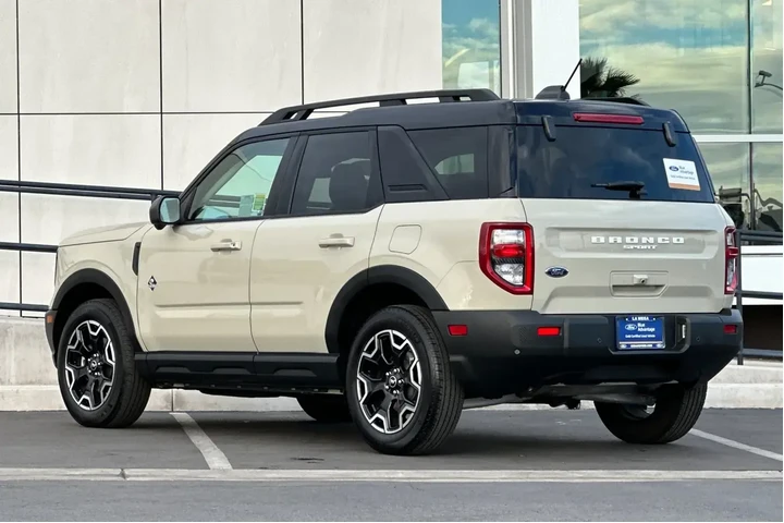 $33700 : Ford Bronco Sport 2025 AWD O image 5