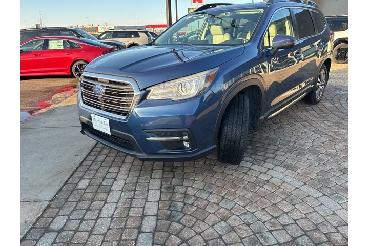 $24999 : 2020 Ascent Limited image 1