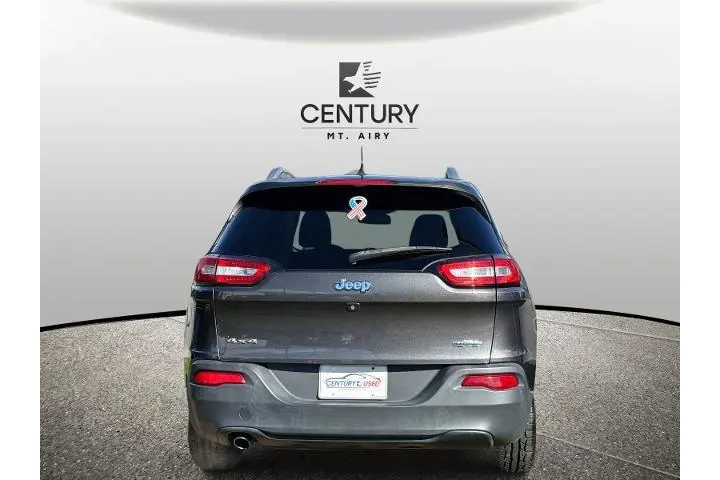 $13500 : Jeep Cherokee 2016 4x4 Latit image 4