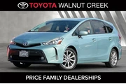 Toyota Prius v 2015 Five 4dr