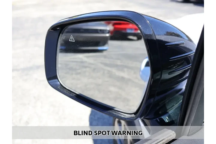 $28990 : Kia Sorento 2022 AWD SX 4dr image 6