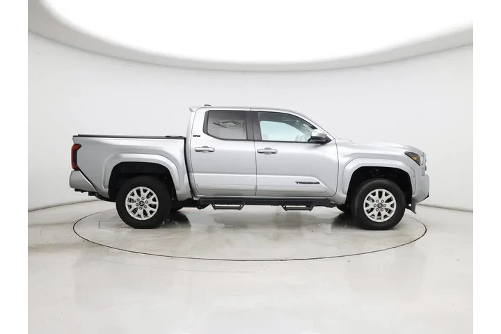 $37998 : Toyota Tacoma 2024 4x4 SR5 4 image 7