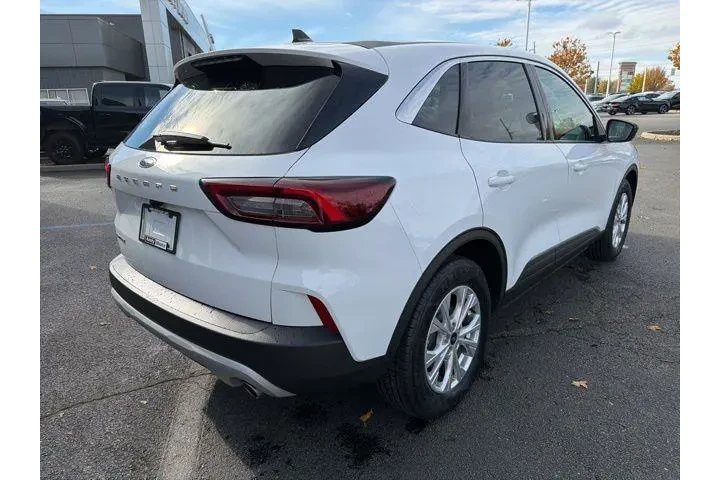 $21619 : Ford Escape 2024 Active 4dr image 5