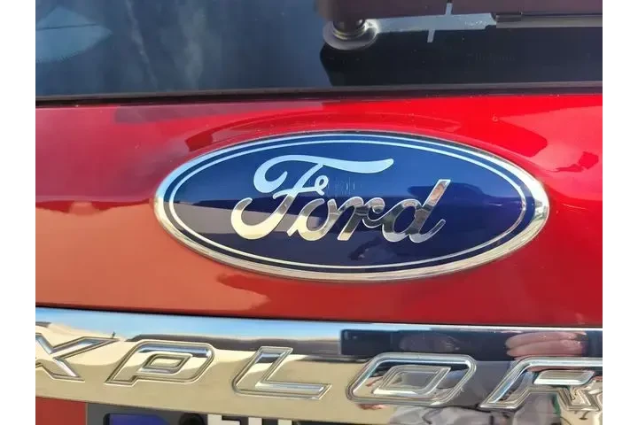 $11017 : Ford Explorer 2015 XLT 4dr S image 7