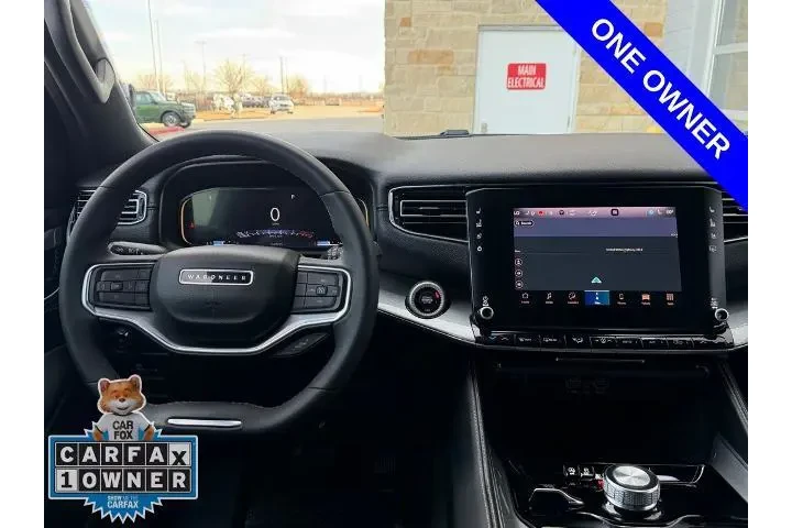 $37990 : Jeep Wagoneer 2022 4x4 Serie image 7