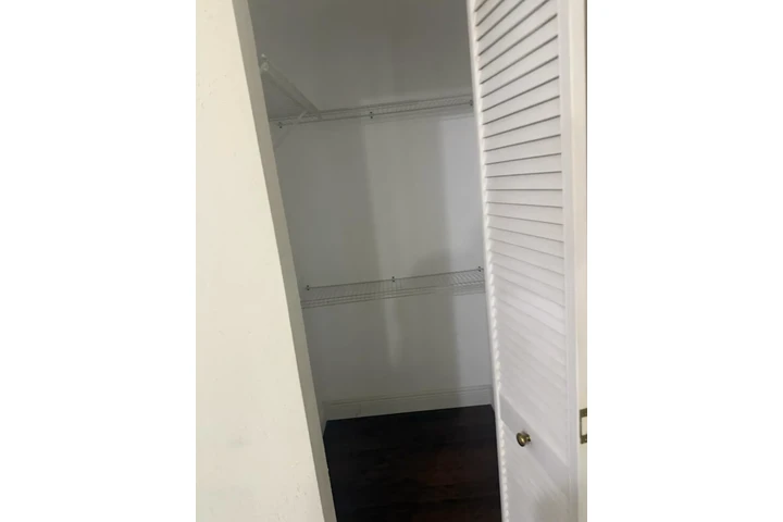 $1500 : Renta de efficiency image 3