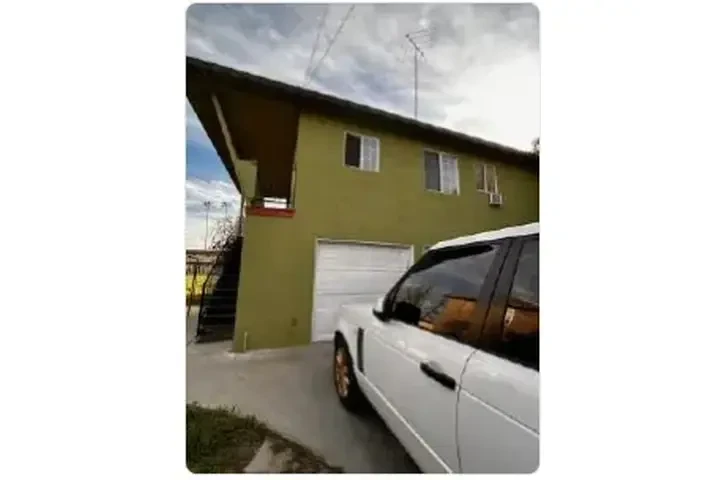 APTO de 1/RECÁMARA EN RENTA image 6