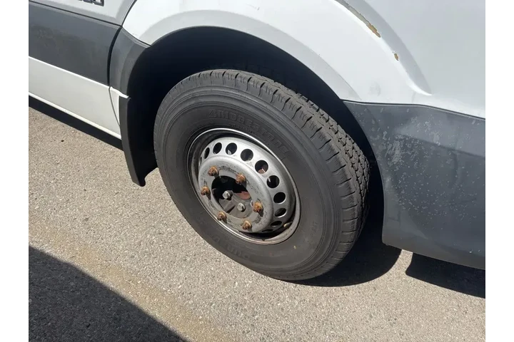 $36999 : Mercedes-Benz Sprinter 2014 image 2