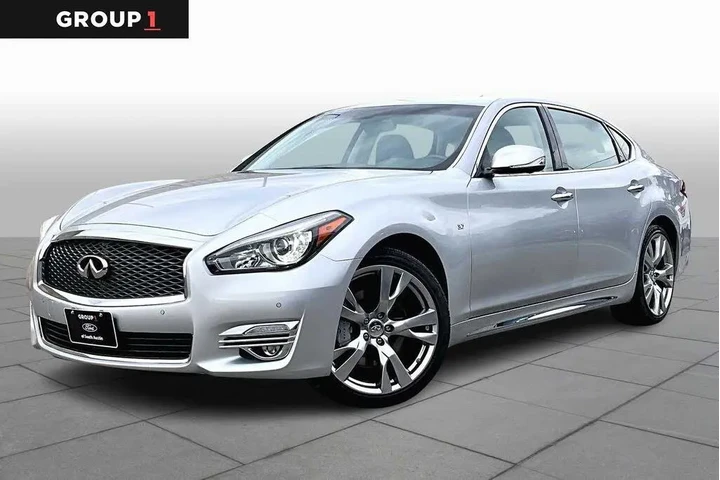 $21971 : INFINITI Q70L 2018 3.7 Luxe image 1