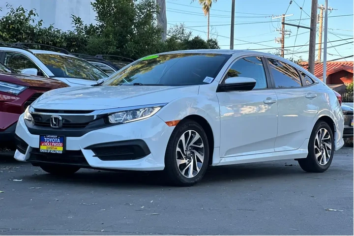 $17499 : Honda Civic 2018 EX 4dr Seda image 8