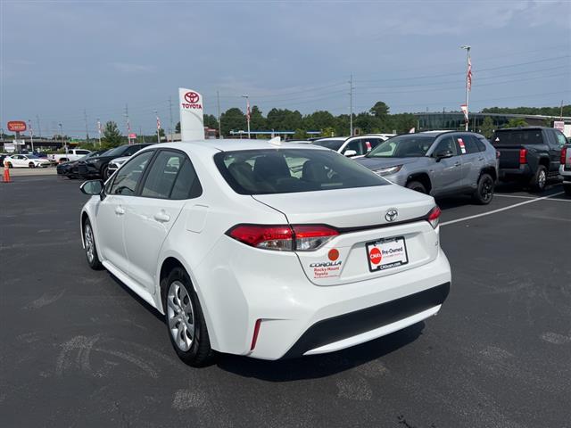 $19490 : PRE-OWNED 2022 TOYOTA COROLLA image 5