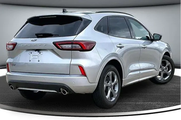 $23000 : Ford Escape 2023 ST-Line 4dr image 6
