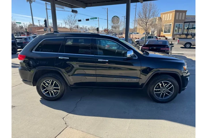 2019 Grand Cherokee Limited 4 image 4