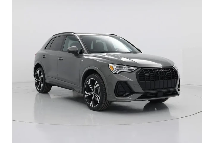 $31998 : Audi Q3 2023 AWD quattro S l image 1