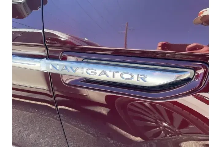 $21995 : Lincoln Navigator L 2018 4x4 image 6