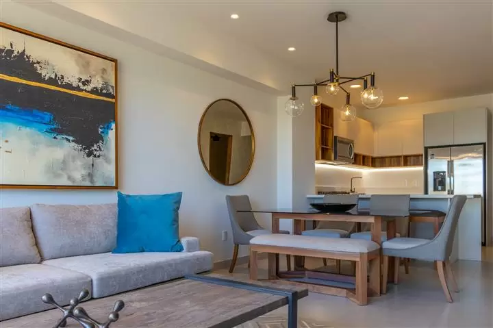$390000 : Condominio en Puerto Vallarta image 3