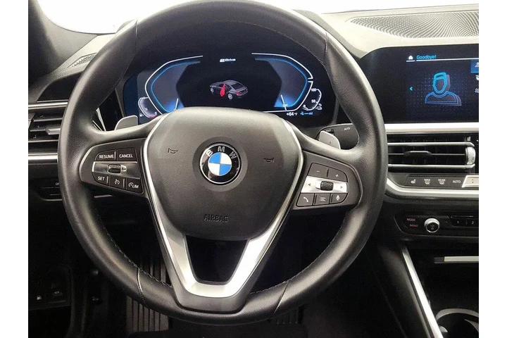 $29998 : BMW 3 Series 2021 330e 4dr S image 10