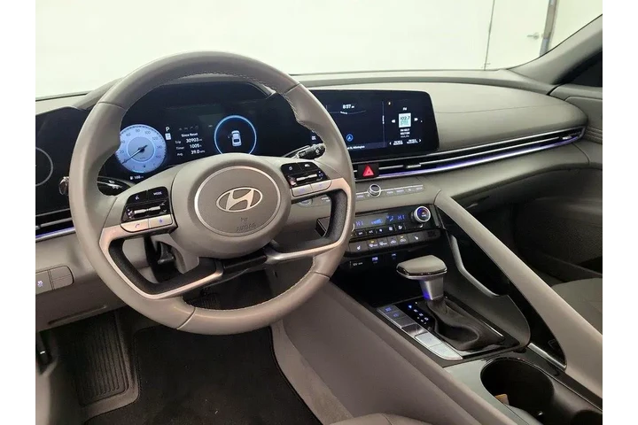 $19998 : Hyundai ELANTRA 2024 SEL 4dr image 8