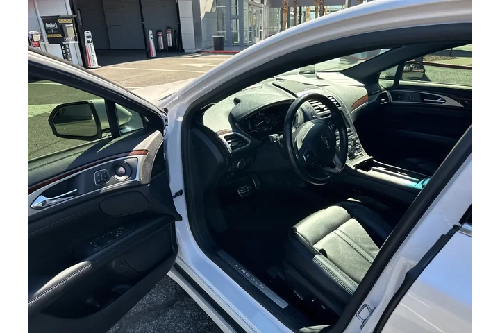 $23714 : Lincoln MKZ Hybrid 2019 Rese image 9