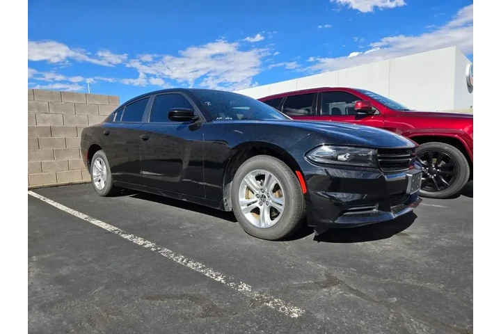 $19415 : Dodge Charger 2022 SXT 4dr S image 1
