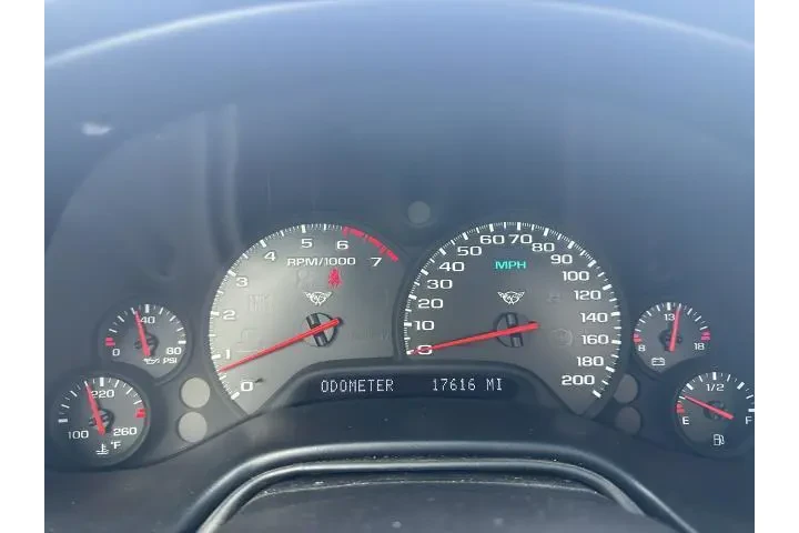 $22990 : Chevrolet Corvette 1998 2dr image 7