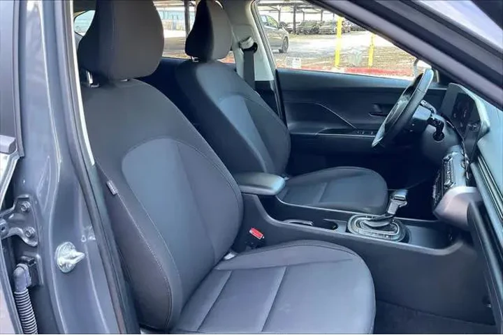 $21999 : Hyundai KONA 2025 AWD SEL 4d image 7