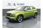 $19998 : Hyundai VENUE 2024 SEL 4dr C thumbnail