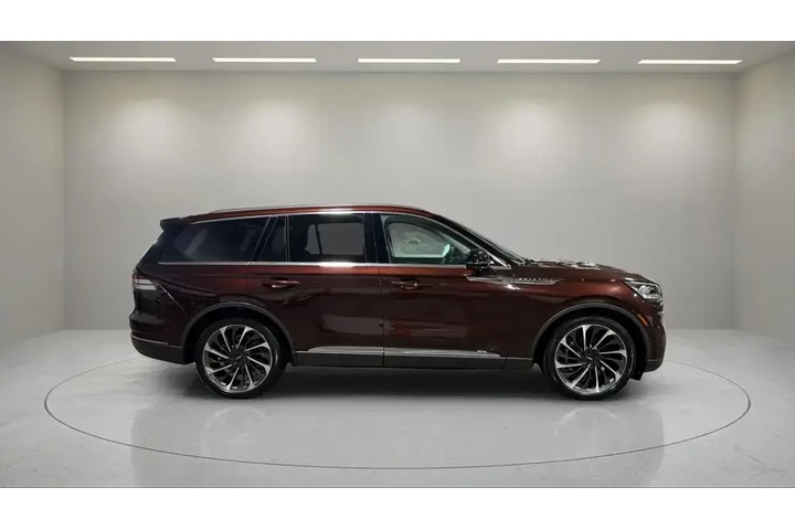 $34995 : Lincoln Aviator 2020 AWD Res image 2