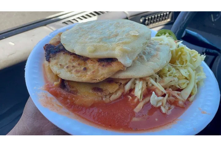 PUPUSAS ILIMITADAS MAIZ ARROZ image 5