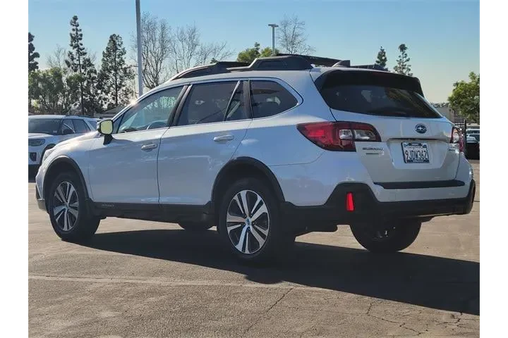 $19900 : Subaru Outback 2018 AWD 2.5i image 2