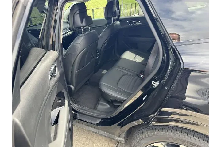 $32550 : Kia Sportage 2025 AWD SX-Pre image 6