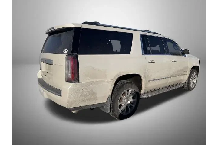 $18550 : GMC Yukon XL 2015 4x4 Denali image 4