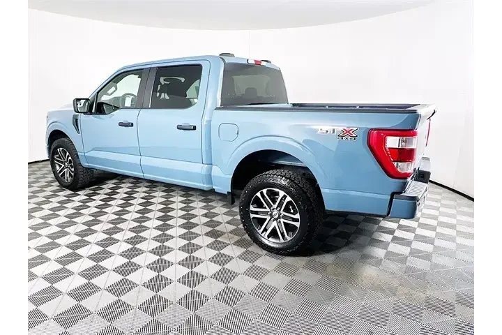 $35900 : Ford F-150 2023 4x4 XL 4dr S image 5