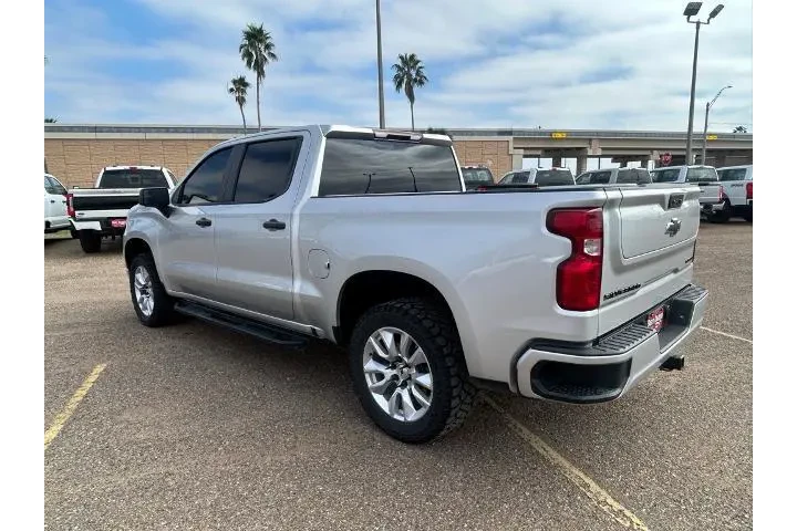 $33103 : Chevrolet Silverado 1500 202 image 4
