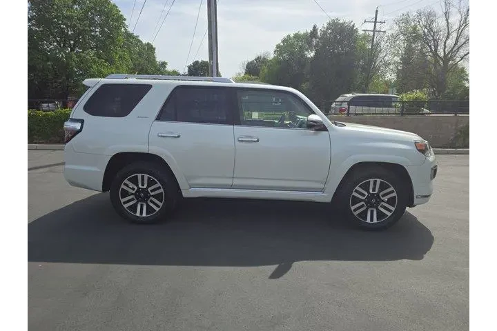 $25995 : Toyota 4Runner 2016 AWD Limi image 3