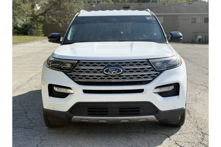 $17999 : 2021 Explorer Limited image 6