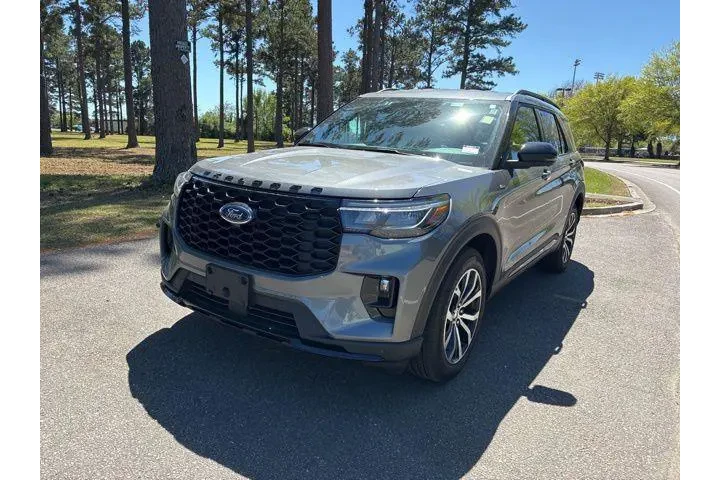 $39612 : Ford Explorer 2025 AWD ST-Li image 6