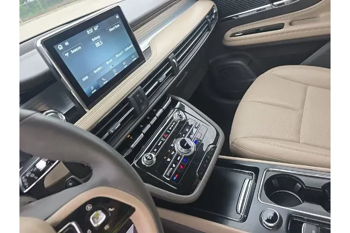 $24898 : Lincoln Corsair 2022 AWD Sta image 2