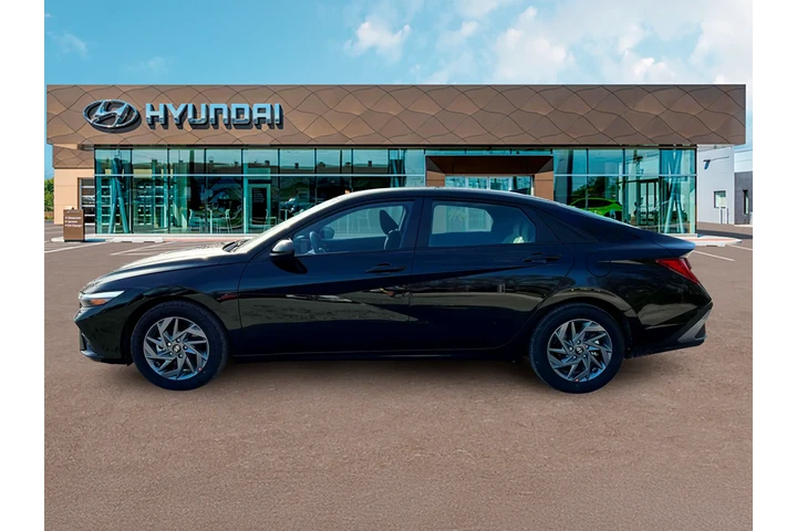 $25496 : Hyundai ELANTRA Hybrid 2025 image 3