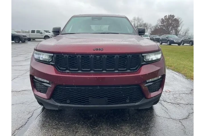 $35383 : Jeep Grand Cherokee 2024 4x4 image 2